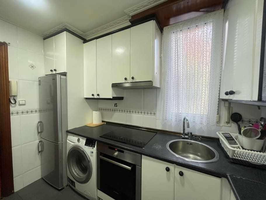 ベルメオGoiz Etxea Acogedor Piso En La Parte Antiguaアパートメント エクステリア 写真